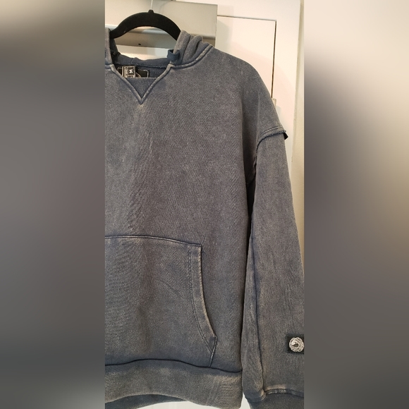 Alphalete Very Terry Hoodie Sweatshirt Medium Sun Bleached Distresssed - Picture 2 of 7